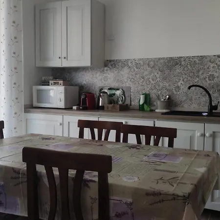 Su Bixinau Guest house Rome